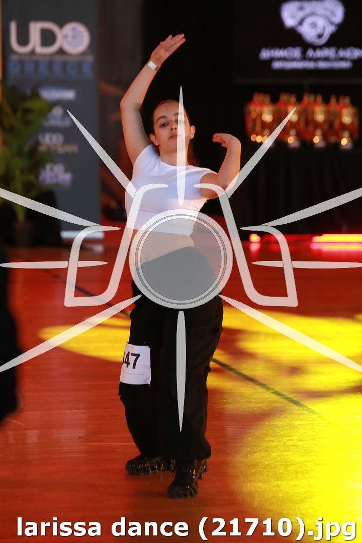 larissa dance (21710).jpg