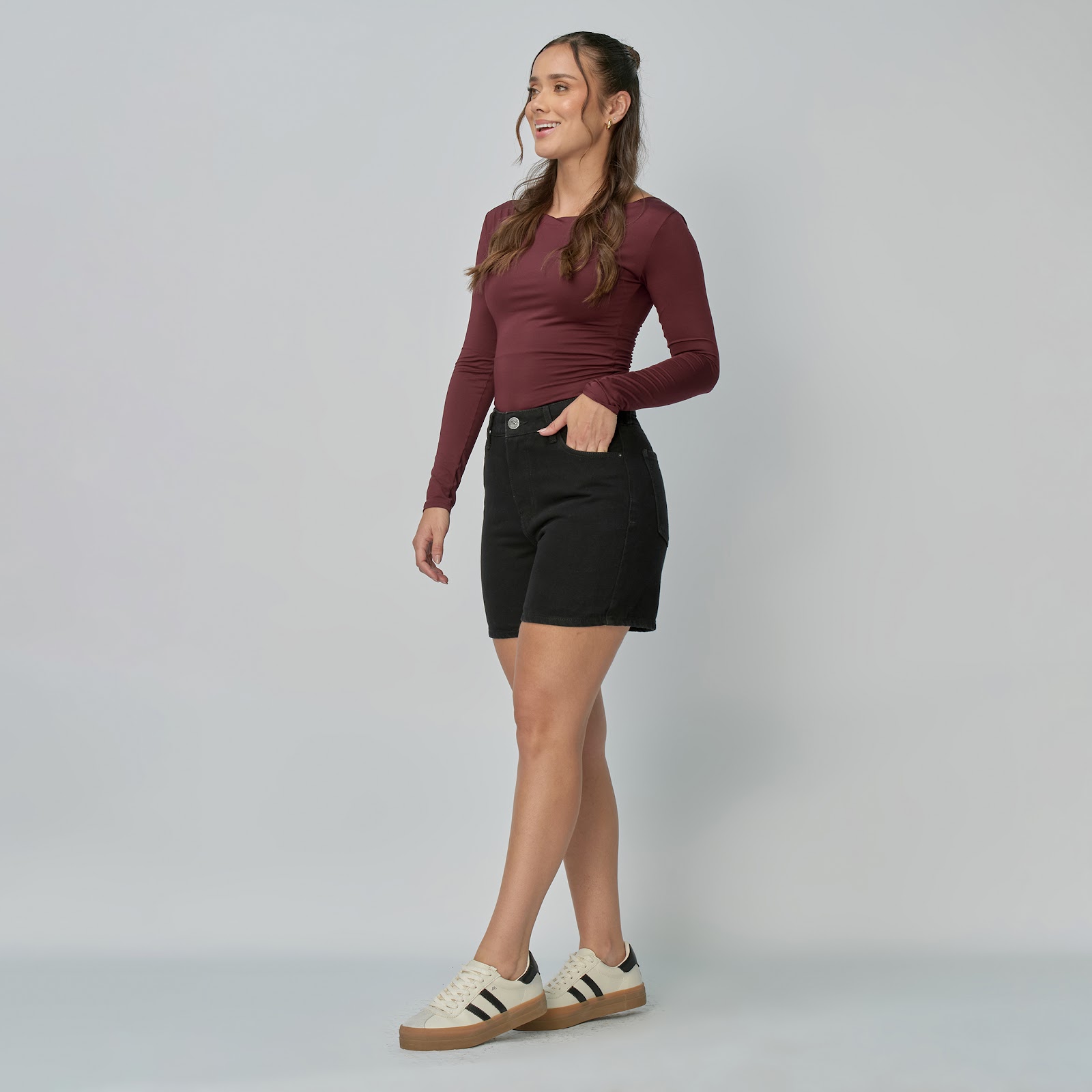 Short dama - Vista 3