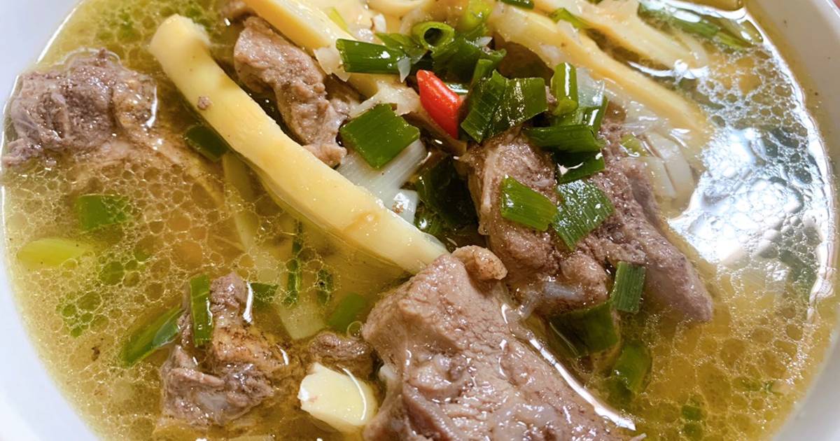 Ngan nấu măng