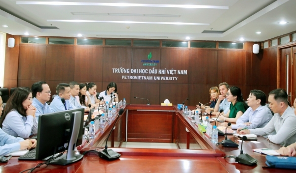 PVU hợp tác với VCCI HCM và DI nhằm phát triển nguồn nhân lực cho ngành năng lượng xanh