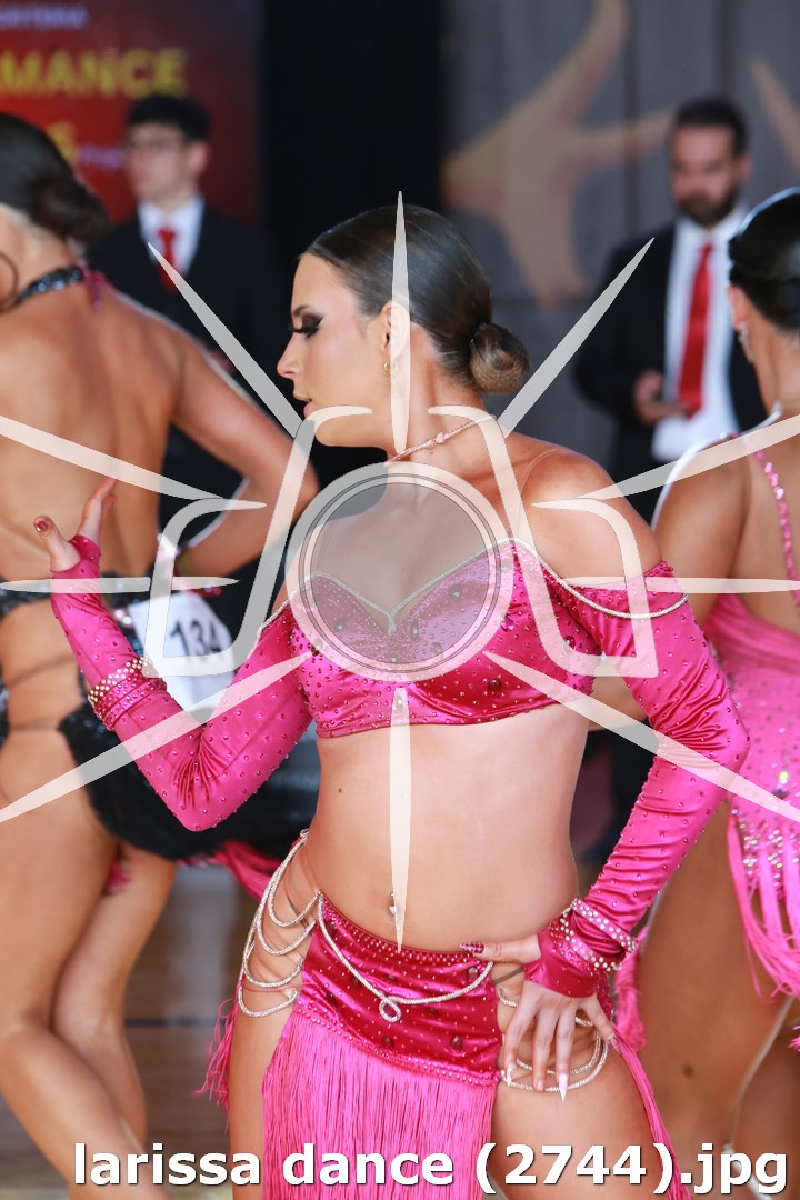 larissa dance (2744).jpg
