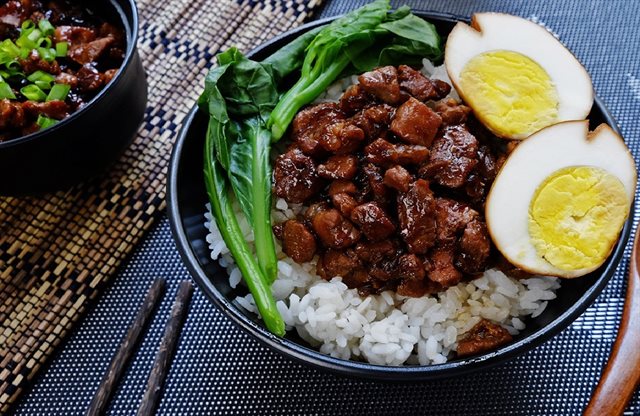 Thịt Heo Kho Trứng Ngon Cơm