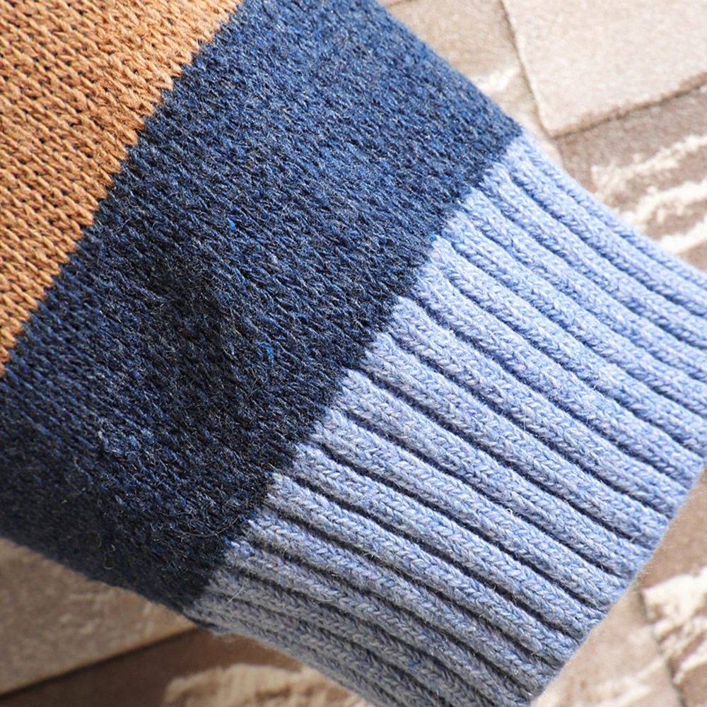 Men's cardigan, V-neck, design accents