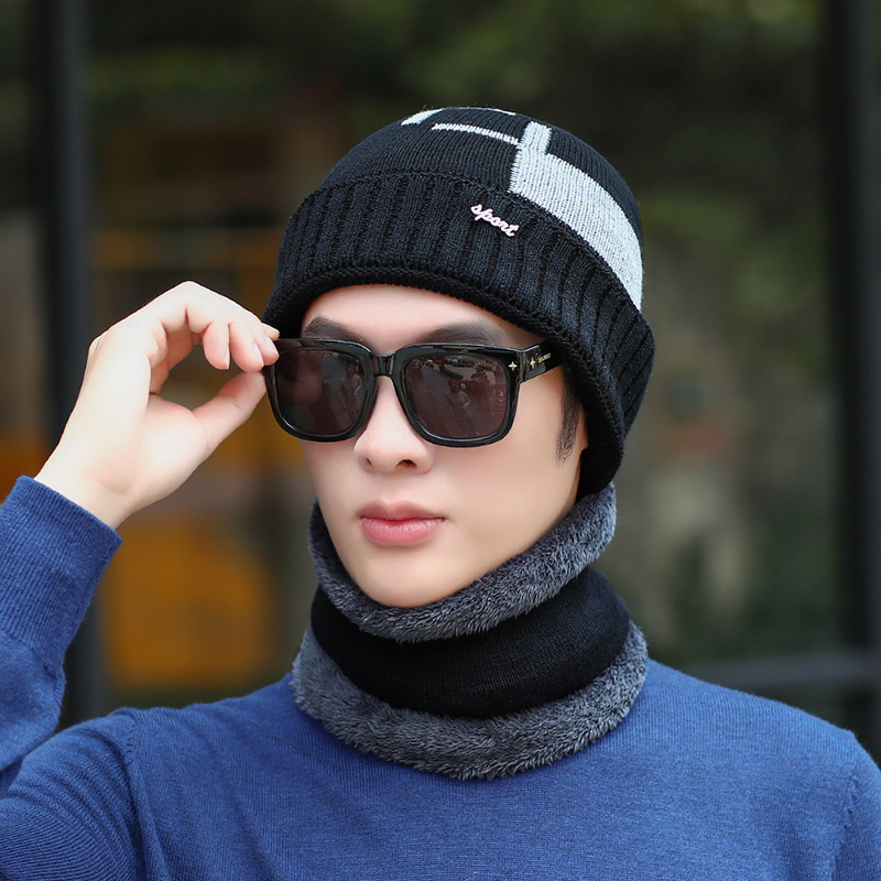 Men's knitted hat and scarf set, lined, warm