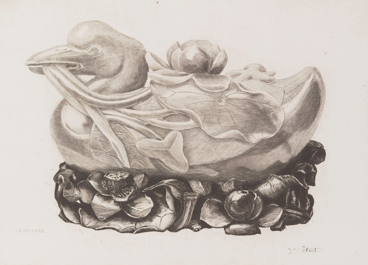 Canard au décor de nénuphar posé sur un socle 1890