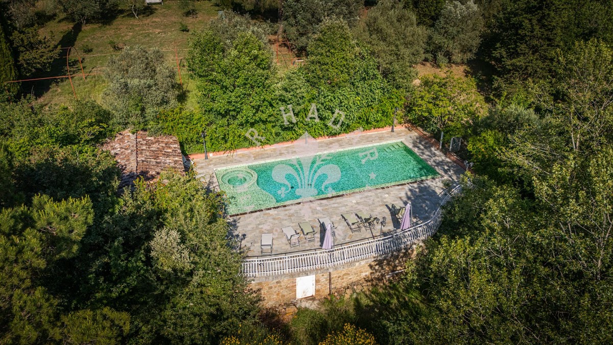 וילה אמרנטו (Villa Amaranto) — 84