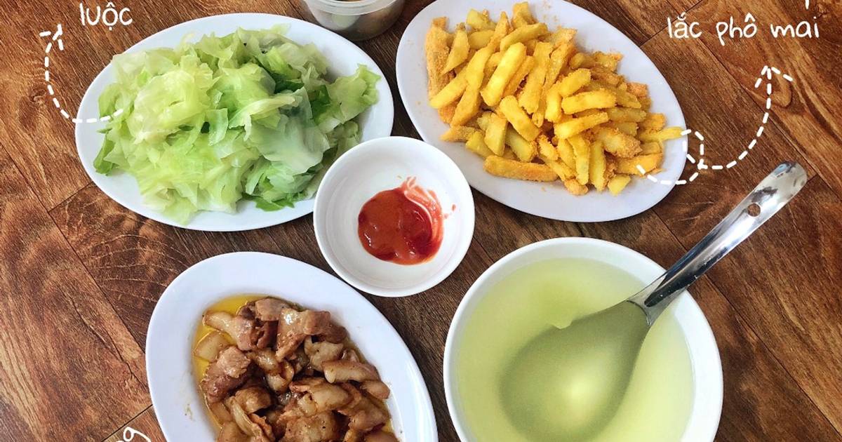 Cơm sinh viên giá chỉ 70k cho 4-5 người ăn