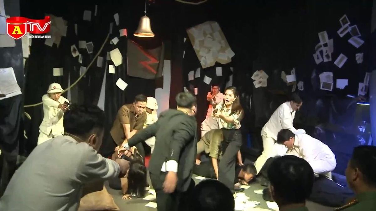 Tái hiện bản lĩnh lực lượng An ninh nhân dân qua 'Mật lệnh đêm' - Chuyên trang An Ninh Thủ Đô - Báo Công an nhân dân