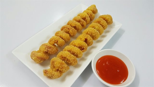 Xúc Xích Lốc Xoáy
