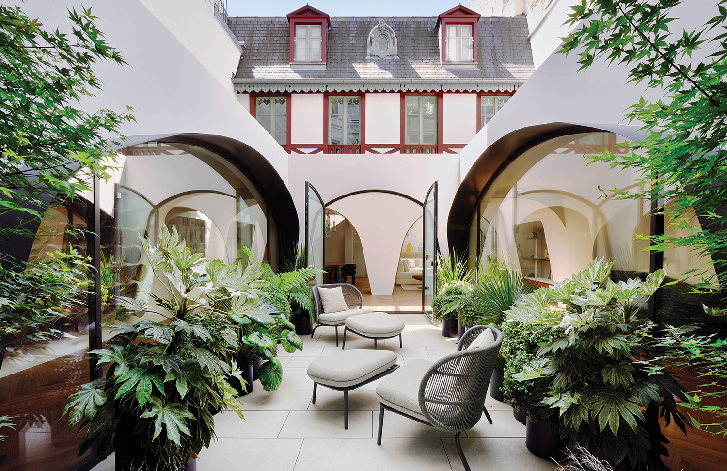 z3408833999529_5e2a6d9c06935bc0