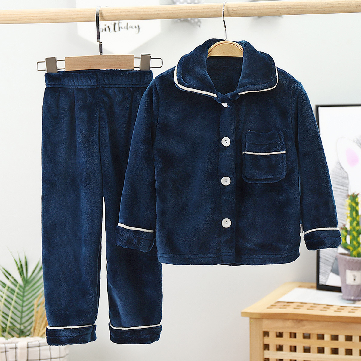 Children's flannel pajamas, warm and thick
