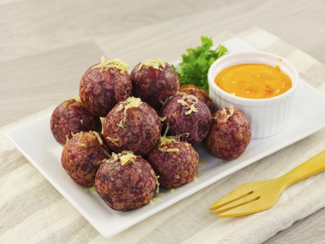 BáNh Khoai Lang TíM BọC Phô Mai Chiên
