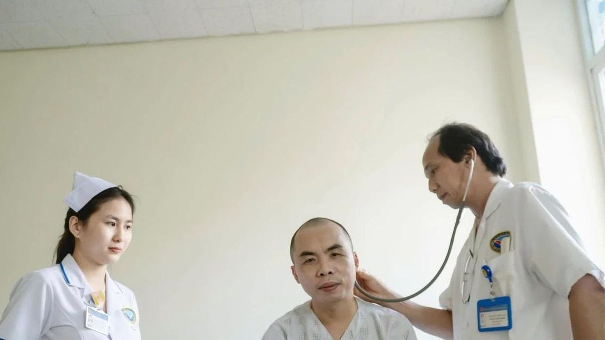 Phẫu thuật thành công dị dạng động tĩnh mạch vùng đầu cho người bệnh 36 tuổi - Báo Tri thức &amp; Cuộc sống