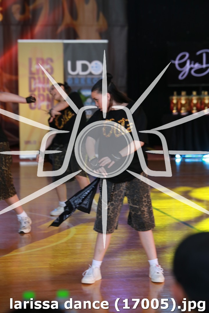 larissa dance (17005).jpg