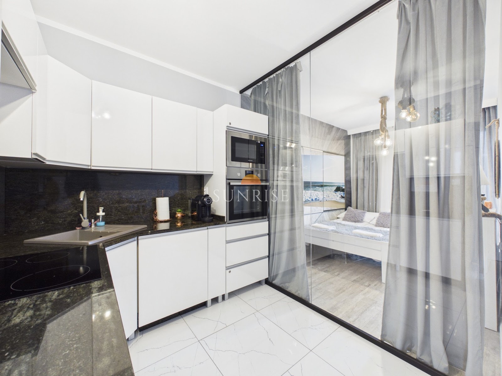 36 m² z przeszkloną ścianą | balkon | Kołobrzeg Bałtycka | — zdjęcie 3
