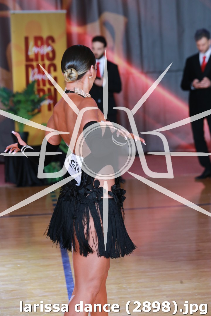larissa dance (2898).jpg