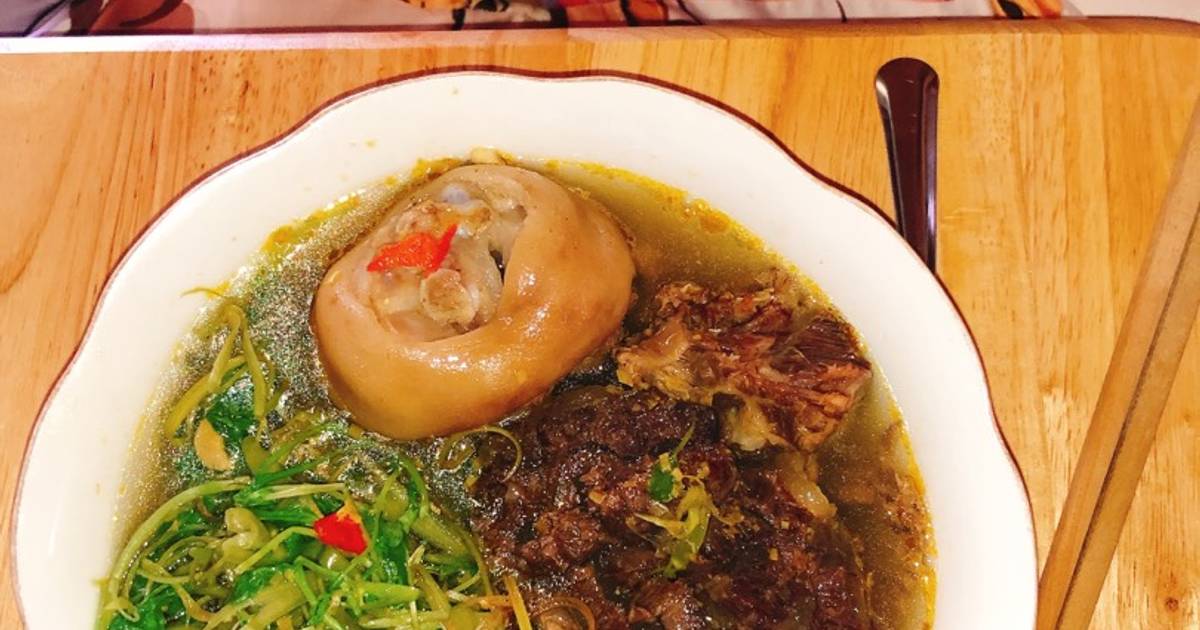 Bún bò Huế