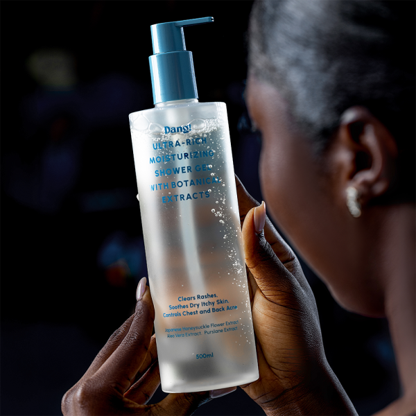 Ultra-Rich Moisturizing Shower Gel With Botanical Extracts