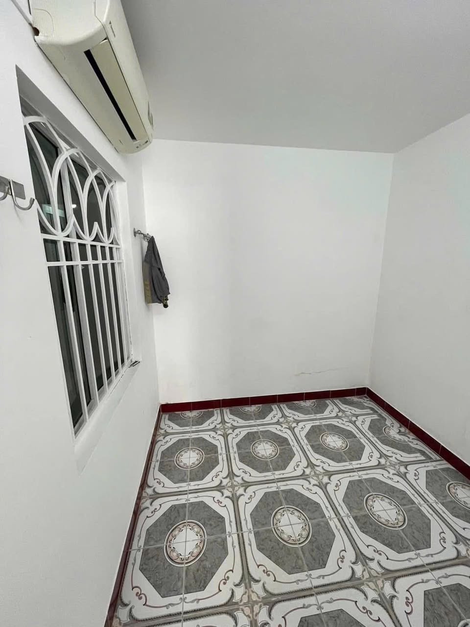 Cho thuê nhà gác đúc gần chợ Tân Lập 2