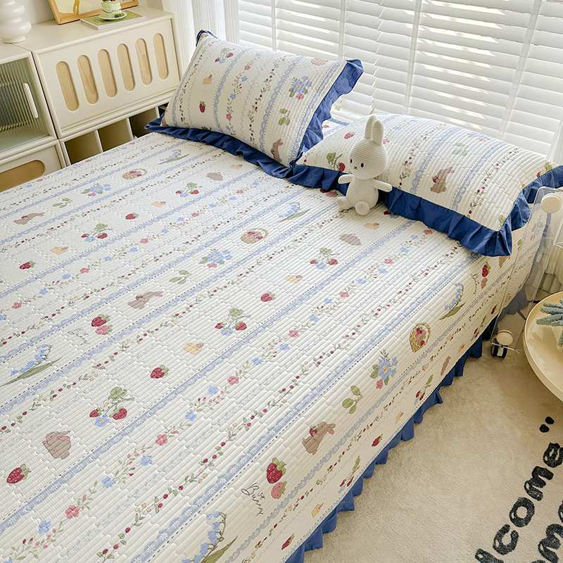 Cotton bedspread, 1.5 m, reinforced