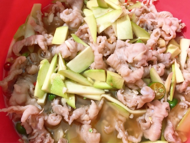Chân Gà Ngâm Chua Ngọt