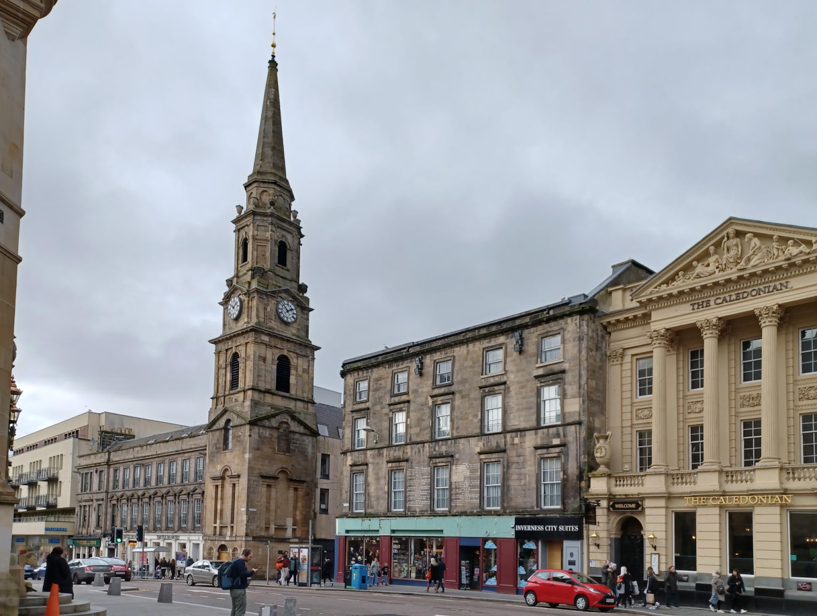 Scandalous_Tolbooth_Tower_street.jpg