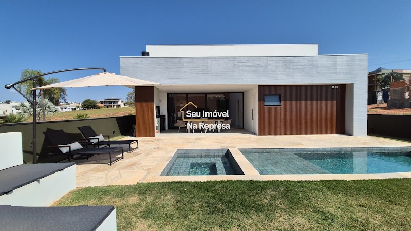 Foto 14 de Casa térrea de alto padrão no Riviera próxima ao Clube Marina XIII