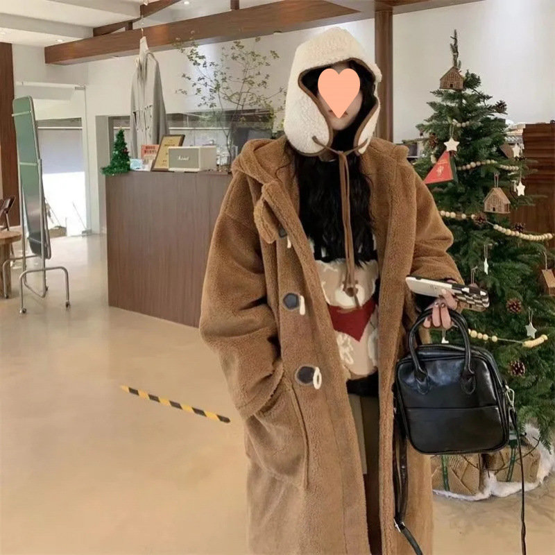 Lamb fleece coat, long, with toggle buttons and hood