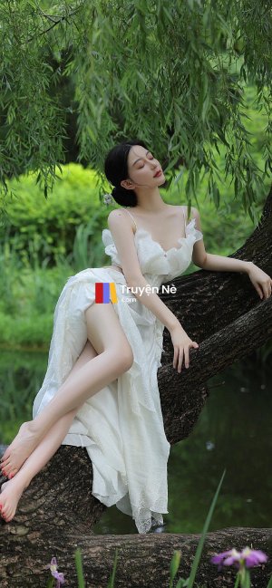 Bên Kia Hạnh Phúc