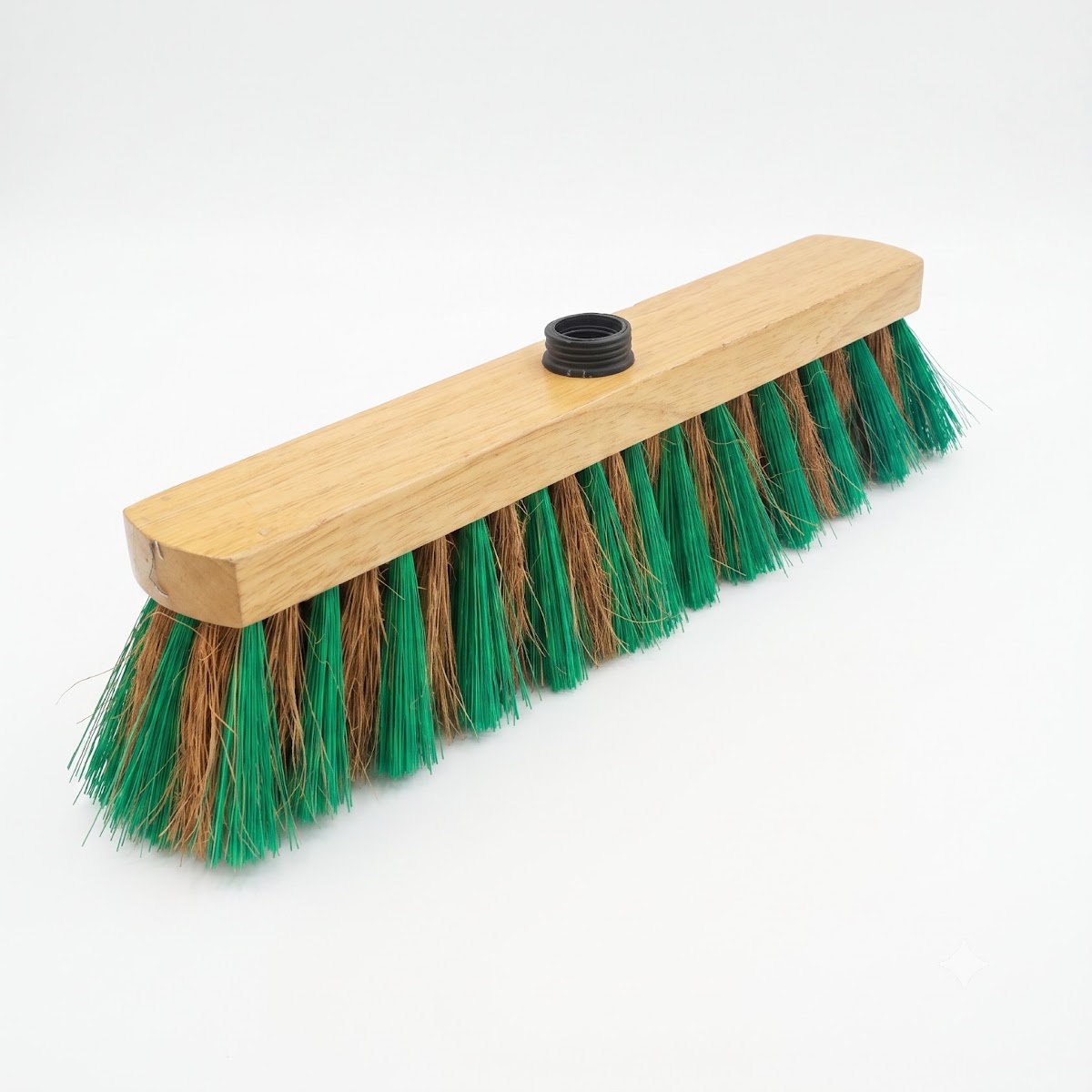 38CM (55MM) VARNISH NATURAL COCO / GREEN PET ZEBRA BROOM + ROUND SOCKET