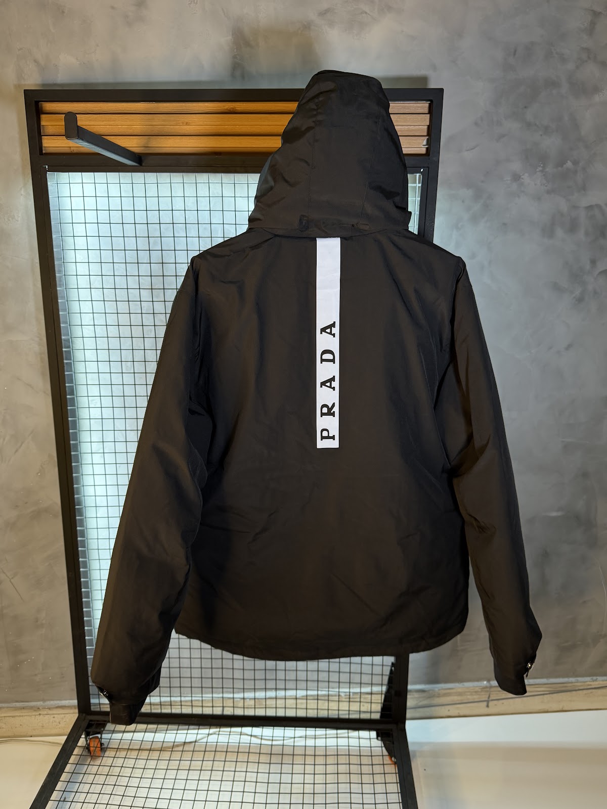 Casaco_Prada_Preto2 - Imagem 4