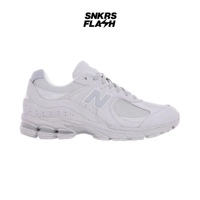 NEW BALANCE 2002R LIGHT GREY - Size 44