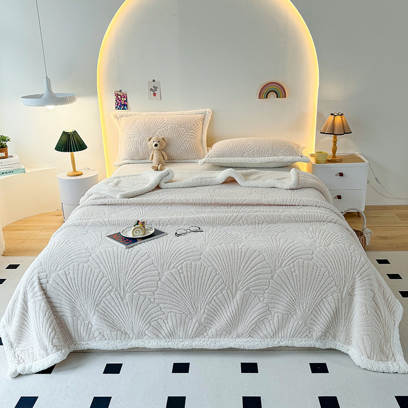 Reversible Milk Fiber Fleece Blanket, versatile use