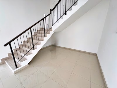 Brand New 3 Storey Semi-D Taman Ramal Suria Kajang — foto 8/10
