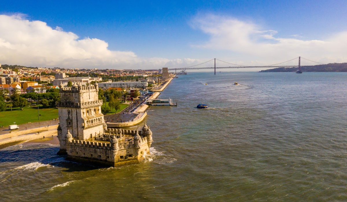 10-Day Lisbon & Portugal Historical Journey for Couples