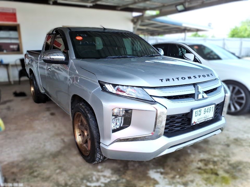 MITSUBISHI TRITON 18-23