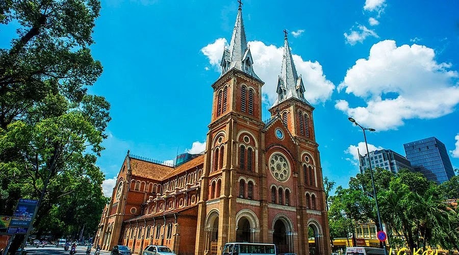 beautiful-cathedral.webp