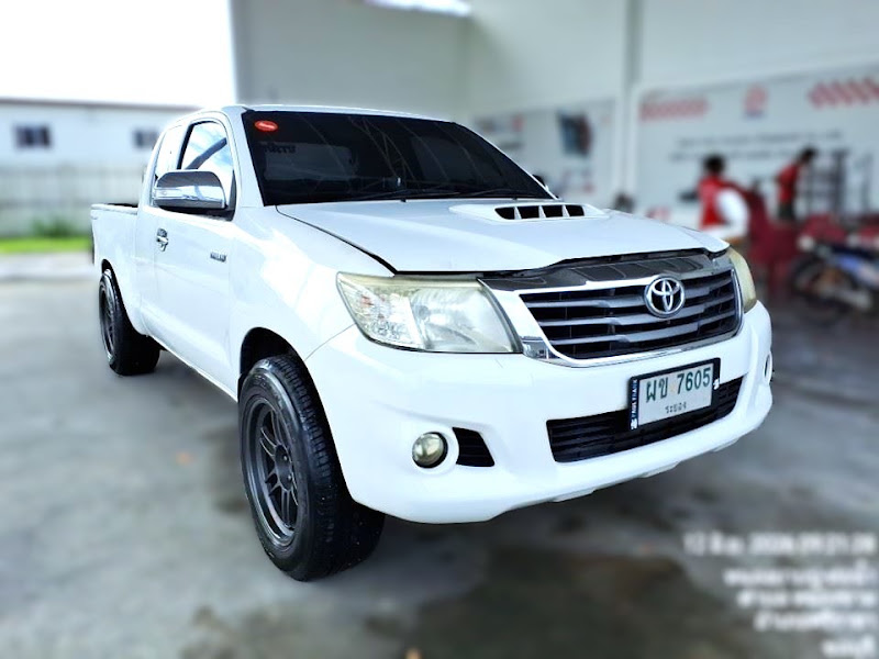 TOYOTA HILUX VIGO