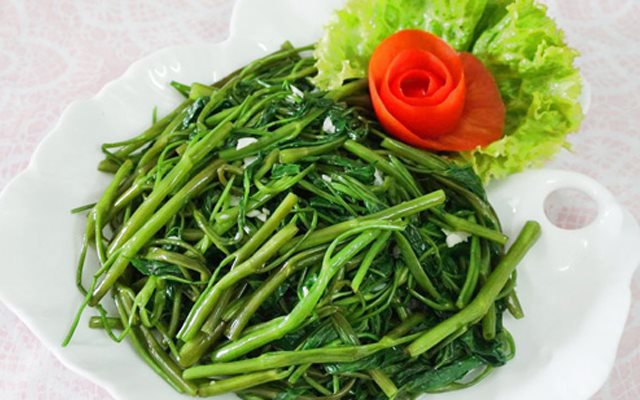Rau Muống Xào Tỏi Băm