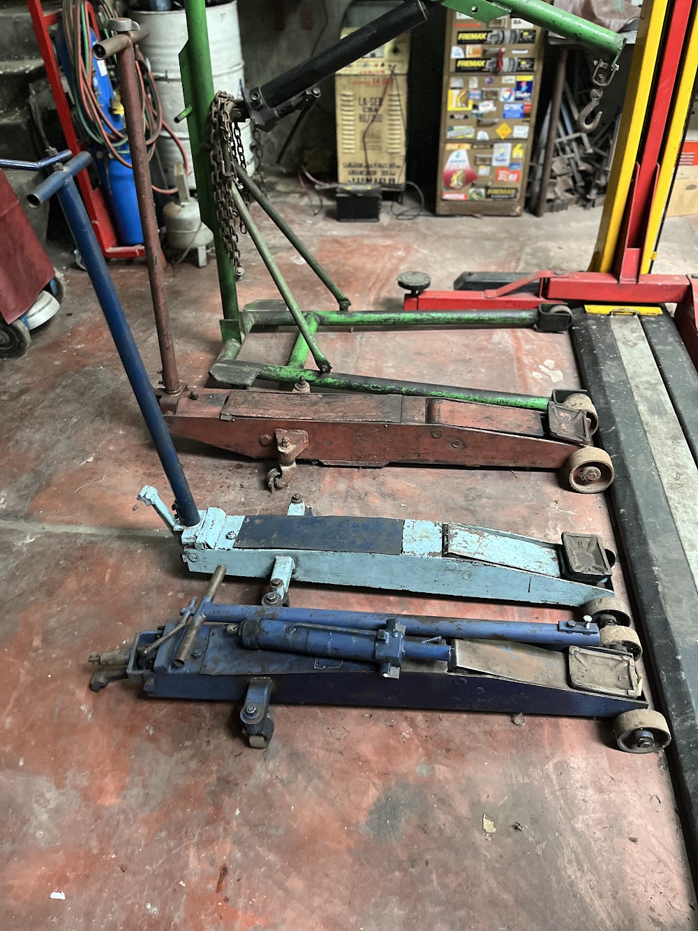 Criquets hidráulicos de piso (x3)