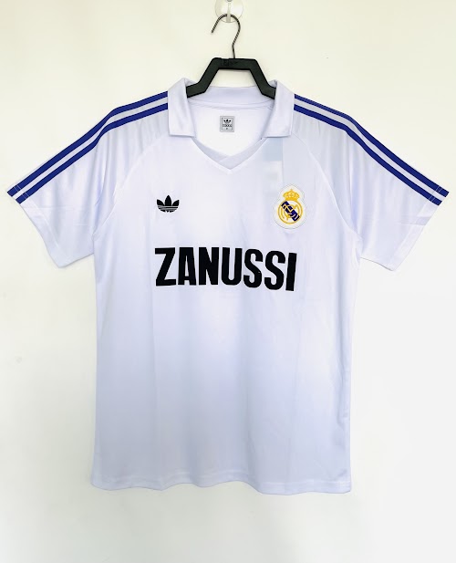 Equipación local del Real Madrid 1984-85.jpeg
