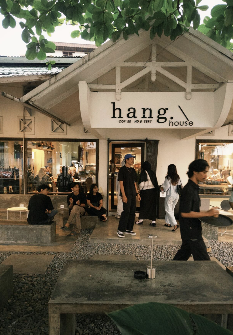 Hanghouse Coffee and Eatery coffee shop di Padang Barat