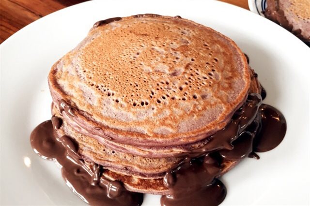 Bánh Pancake Dâu Quế