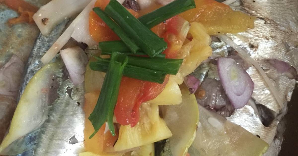 Cá bạc má nấu canh chua