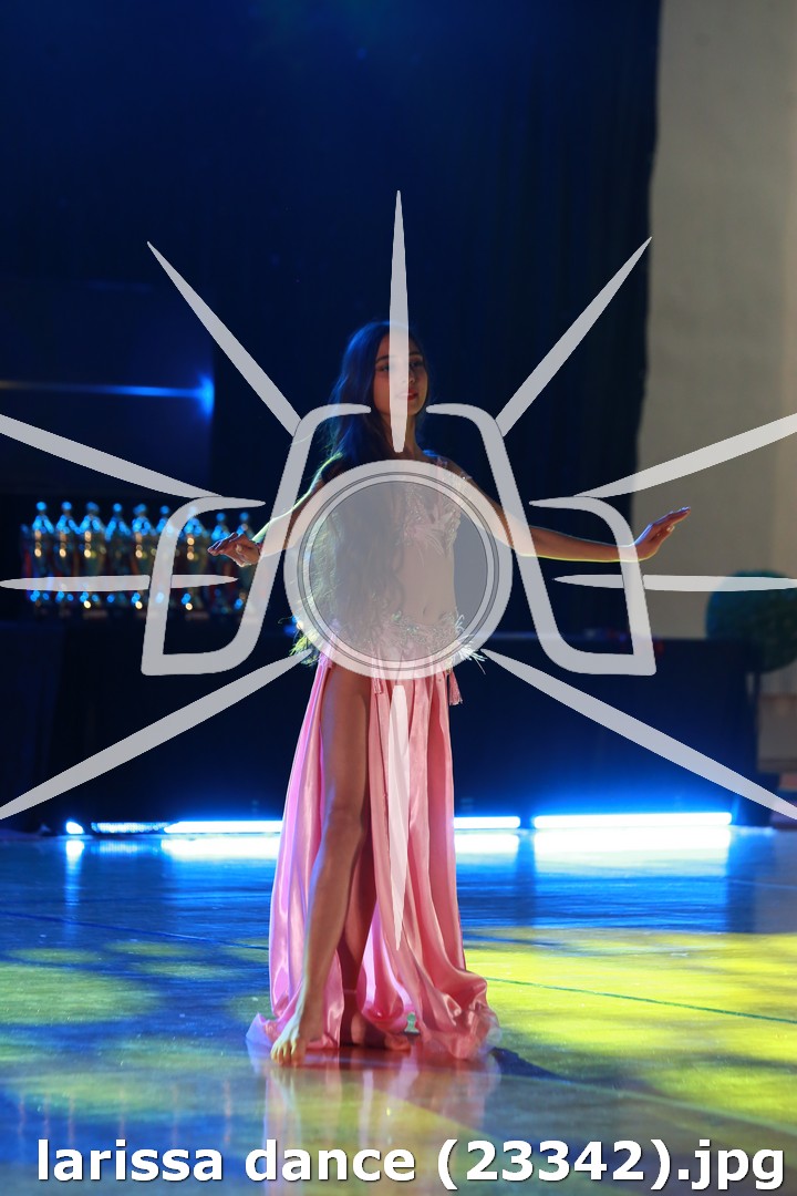 larissa dance (23342).jpg
