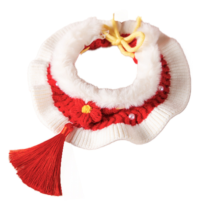 Wool collar for pets, knitted design