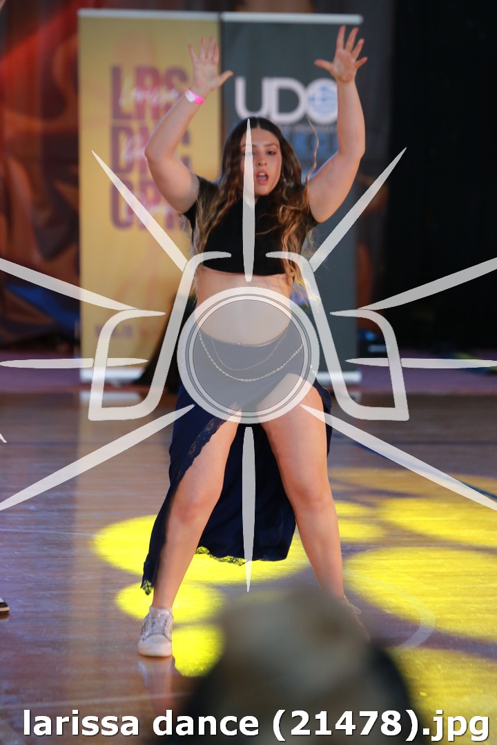 larissa dance (21478).jpg