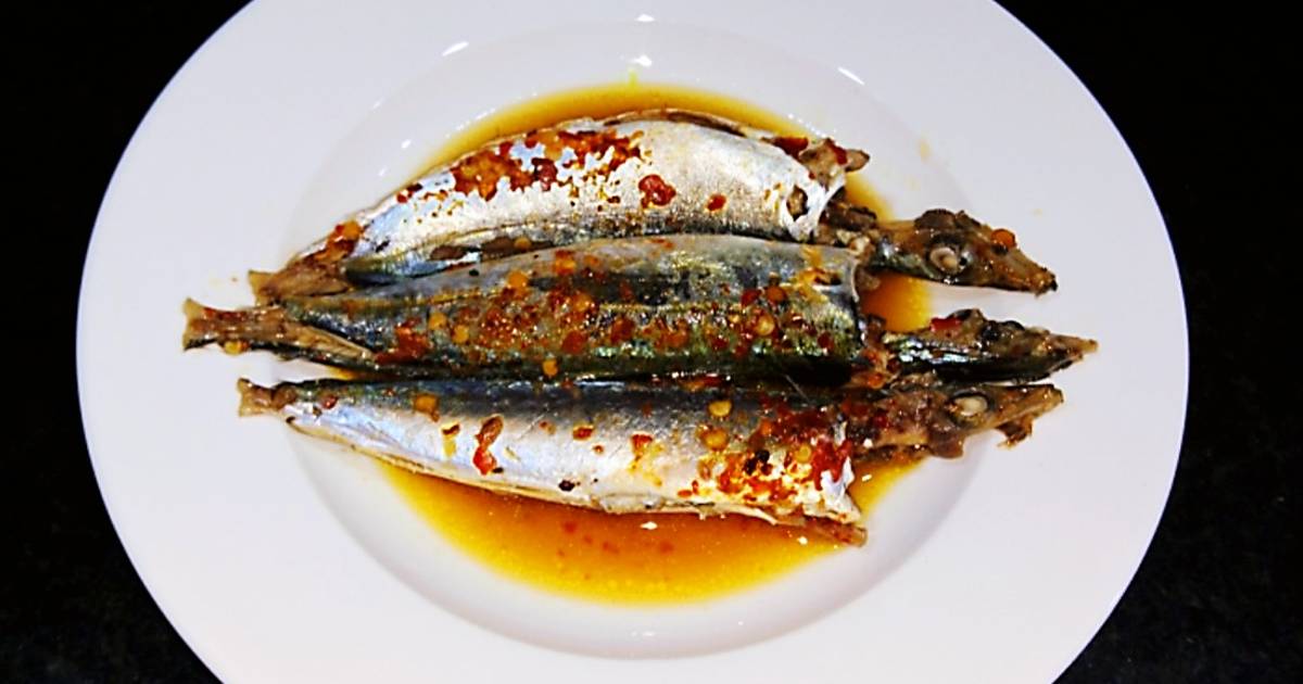 Cá nục nhỏ kho mặn