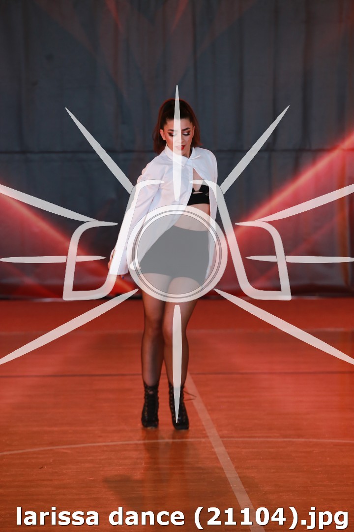 larissa dance (21104).jpg