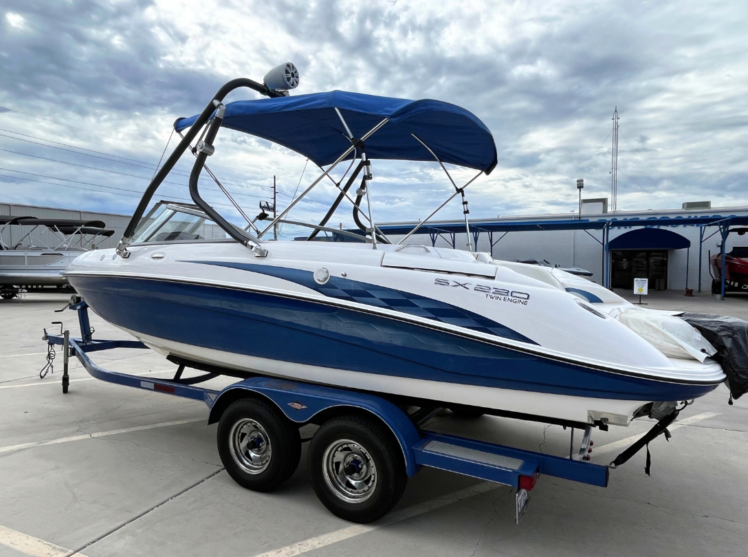2005 Yamaha SX230 photo 2 thumbnail